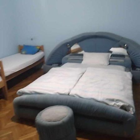 Hostel Bata Apartman Kanjiža Екстериор снимка