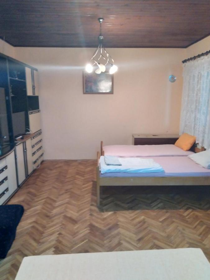 Hostel Bata Apartman Kanjiža Екстериор снимка